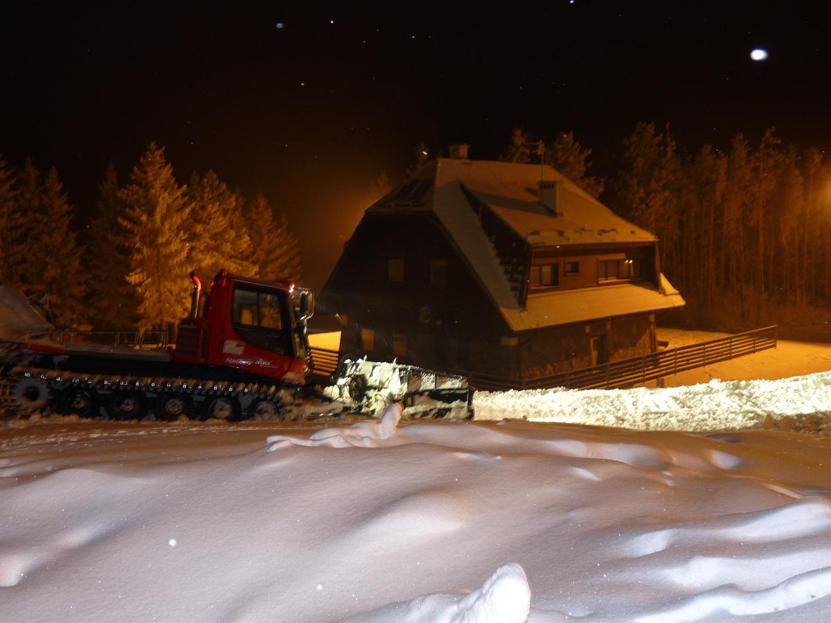 Wosir Szelment Hotel Jeleniewo  ภายนอก รูปภาพ